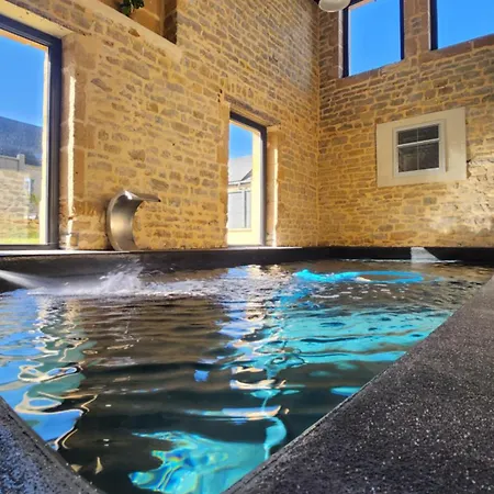 L'atypique - Piscine Chauffee - Maison En Pierre - Espaces Insolites Holiday home *